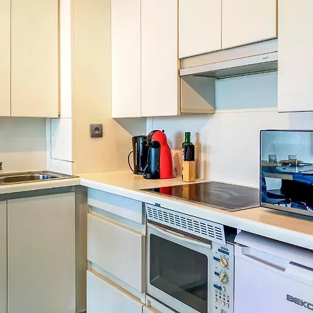 Apartment Awesome In With Kitchen